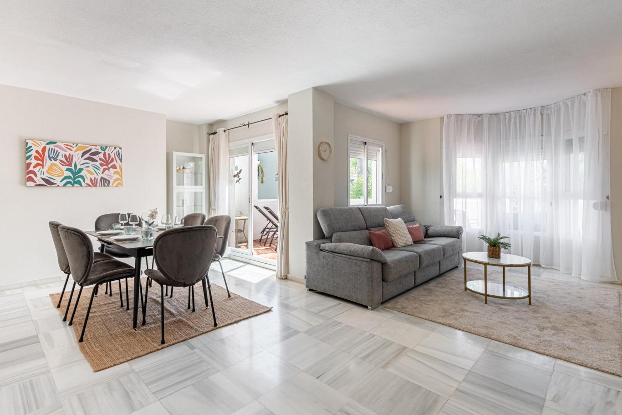 Naranjos Puerto Banus Apartment Marbella